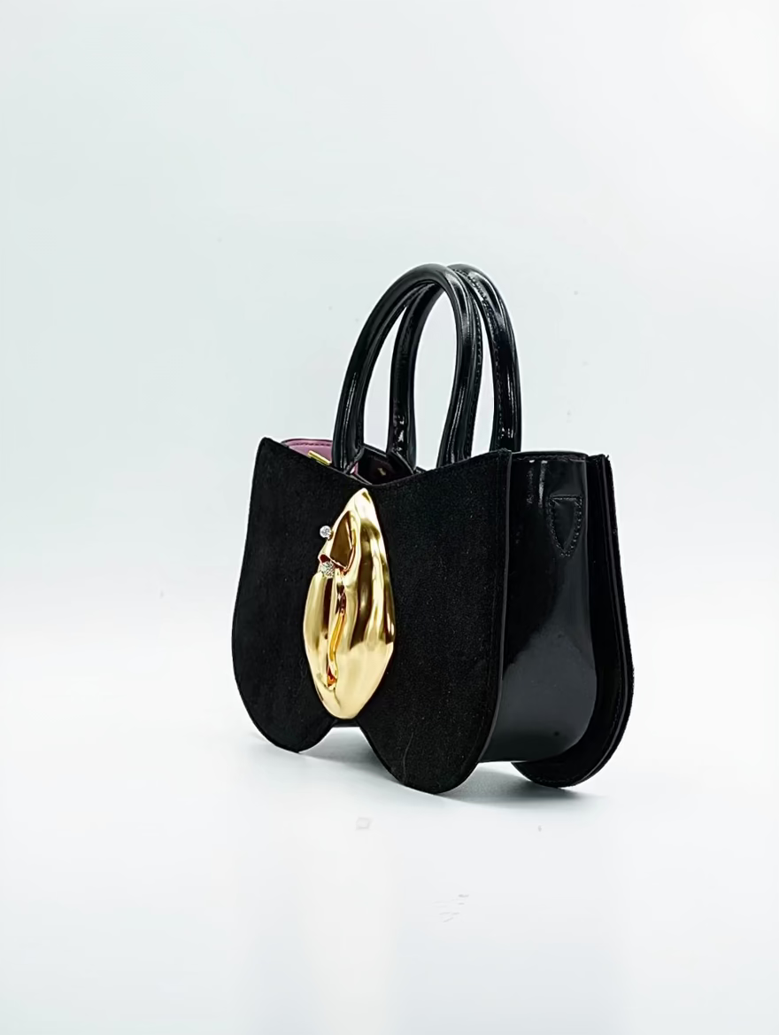 Black Velvet, Gold Portal