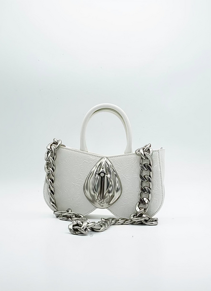 Black leather, Silver Vulva
