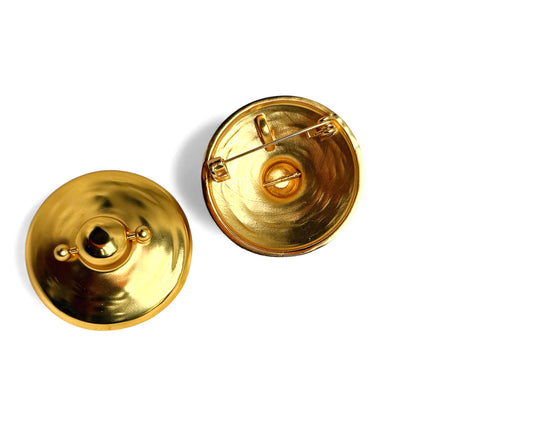 Double D Brooch